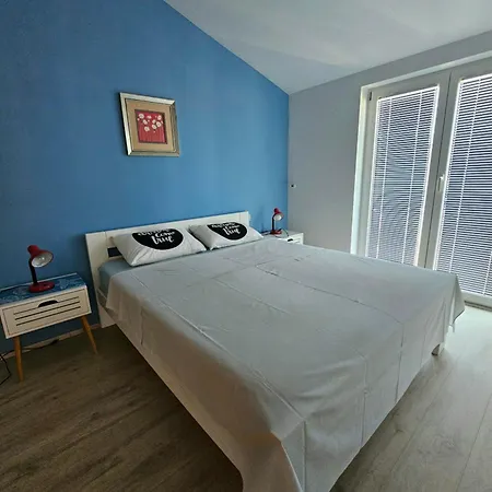 Apartment Nina